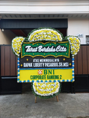 Papan Bunga Duka di Honipopu
