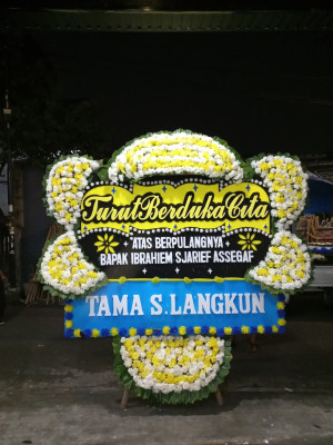Papan Bunga Duka di Honipopu